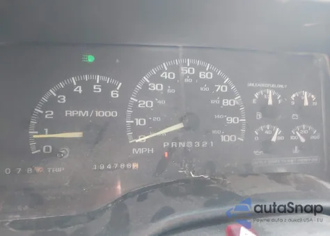 2000 Chevrolet C3500 из США, поврежденный, VIN 1GCGC33R5YF472320